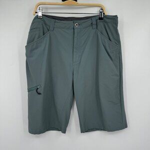 Patagonia Men's Quandary Shorts Gray hiking recreation outdoors camping activity